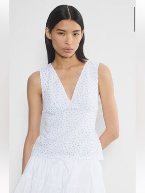 Aritzia Sunday Best Loyal Top